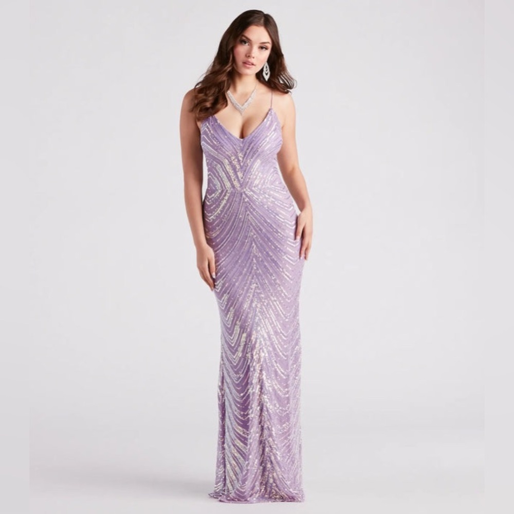 Windsor Lavender Mazie Formal Sequin V-Neck Mermaid Dress